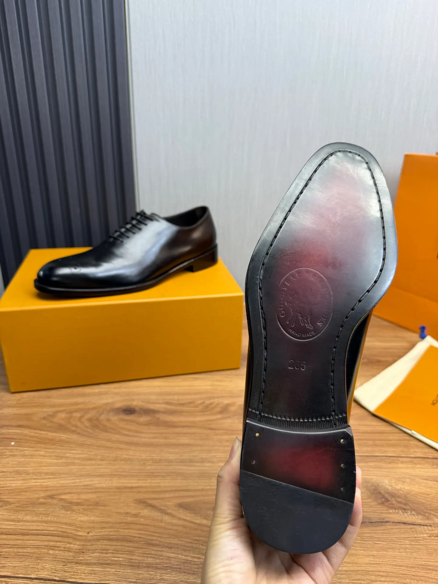 Men's shoes💰760💰 LV. Men's business casual leather shoes, 1:1 shipment ⬆️Luxurious and noble👞All imported original brand leather, just to create a more comfortable wearing experience, upper: original cowhide ➕Imported full cow lining, original leather outsole ✔️36-45 (38.45 non-refundable)